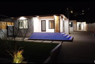 Single Family Residence, 5005 Catalon ave, Woodland Hills, CA 91364 - 4