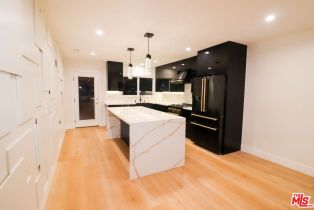 Single Family Residence, 5005 Catalon ave, Woodland Hills, CA 91364 - 16