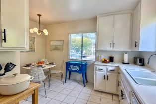 Single Family Residence, 2403 Ocean ave, Venice, CA 90291 - 13