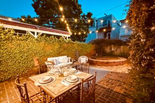 Single Family Residence, 2403 Ocean ave, Venice, CA 90291 - 24