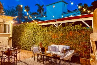 Single Family Residence, 2403 Ocean ave, Venice, CA 90291 - 27