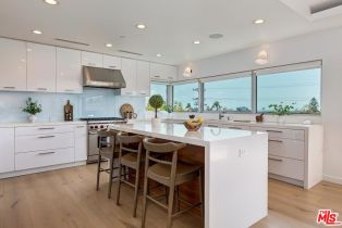Single Family Residence, 1006 Berkeley st, Santa Monica, CA 90403 - 16