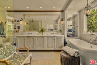 , 13166 Valley Vista blvd, Studio City, CA 91604 - 22