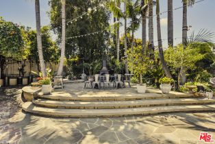 , 13166 Valley Vista blvd, Studio City, CA 91604 - 5