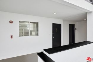 , 305 San Vicente blvd, Santa Monica, CA 90402 - 21