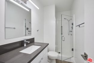 , 305 San Vicente blvd, Santa Monica, CA 90402 - 18