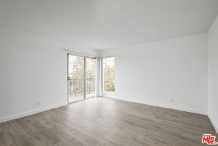 , 305 San Vicente blvd, Santa Monica, CA 90402 - 12