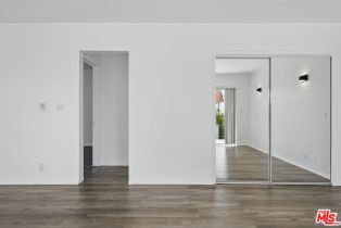 , 621 San Vicente blvd, Santa Monica, CA 90402 - 8