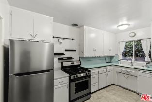 Residential Income, 1167 Nelrose ave, Venice, CA 90291 - 5