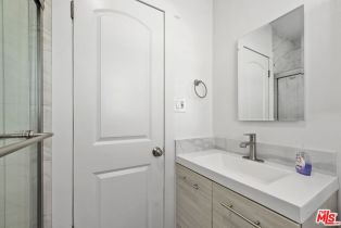 Apartment, 1805 7th st, Santa Monica, CA 90401 - 32