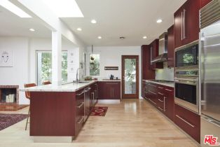 , 11217 Sunshine ter, Studio City, CA 91604 - 11