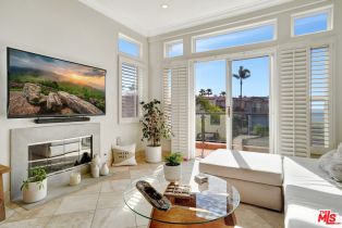 Condominium, 6432 Lunita rd, Malibu, CA 90265 - 12
