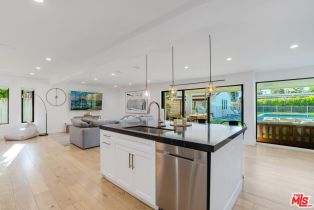 , 22745 Erwin st, Woodland Hills, CA 91367 - 29