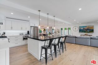 , 22745 Erwin st, Woodland Hills, CA 91367 - 30