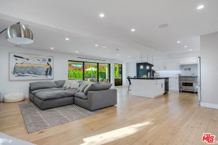 , 22745 Erwin st, Woodland Hills, CA 91367 - 22