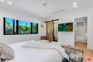 , 22745 Erwin st, Woodland Hills, CA 91367 - 32