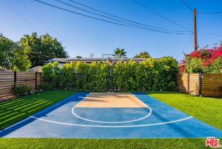 , 22745 Erwin st, Woodland Hills, CA 91367 - 2