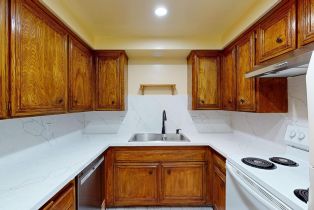 , 8120 Redlands st, Playa Del Rey , CA 90293 - 5