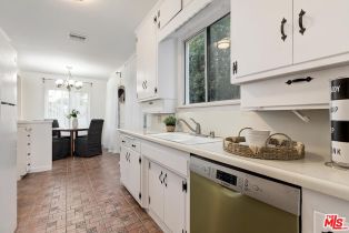 Single Family Residence, 10803 Kelmore st, Culver City, CA 90230 - 11