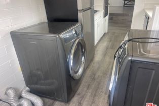 , 1845 South Beverly Glen blvd, Westwood, CA 90025 - 8