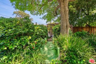 Single Family Residence, 4963 Haskell ave, Encino, CA 91436 - 3