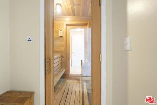 Condominium, 4724 Kester ave, Sherman Oaks, CA 91403 - 24