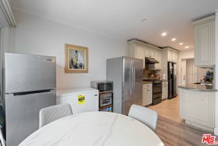 Condominium, 423 Rexford dr, Beverly Hills, CA 90212 - 7