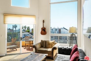 Condominium, 245   Main St, Venice, CA  Venice, CA 90291