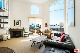 Condominium, 245 Main st, Venice, CA 90291 - 4