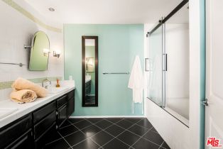 Condominium, 245 Main st, Venice, CA 90291 - 17