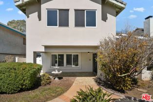 , 1411 Avenida De Cortez, Pacific Palisades, CA 90272 - 3