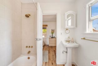 Single Family Residence, 414 Raymond dr, Pasadena, CA 91107 - 13