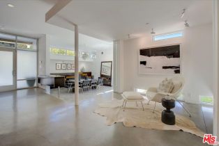 Single Family Residence, 2271 Betty ln, Beverly Hills, CA 90210 - 9