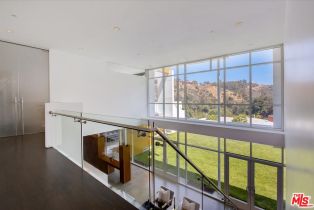 Single Family Residence, 2271 Betty ln, Beverly Hills, CA 90210 - 15