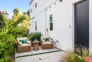 Single Family Residence, 11956 Weir st, Culver City, CA 90230 - 31