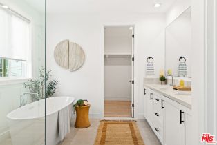 Single Family Residence, 11956 Weir st, Culver City, CA 90230 - 23