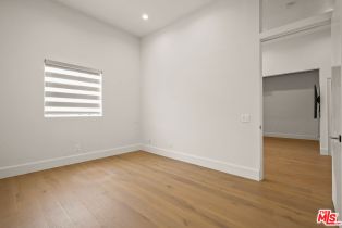 Residential Income, 215 Windward ave, Venice, CA 90291 - 21