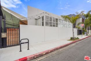 Residential Income, 215 Windward ave, Venice, CA 90291 - 5