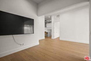 Residential Income, 215 Windward ave, Venice, CA 90291 - 19