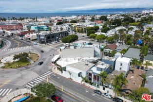Residential Income, 215 Windward ave, Venice, CA 90291 - 37