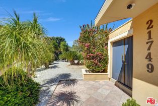 , 21749 Planewood dr, Woodland Hills, CA 91364 - 5