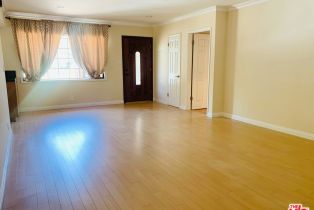 , 3007 Jolley dr, Burbank, CA 91504 - 4