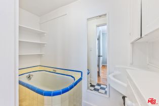 Single Family Residence, 137 Strand st, Santa Monica, CA 90405 - 7