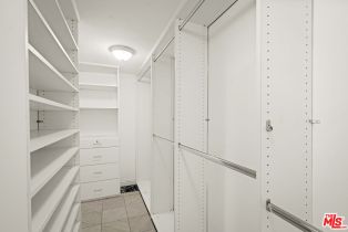 Condominium, 9321 Burton way, Beverly Hills, CA 90210 - 15