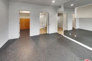 Single Family Residence, 13424 Contour dr, Sherman Oaks, CA 91423 - 36