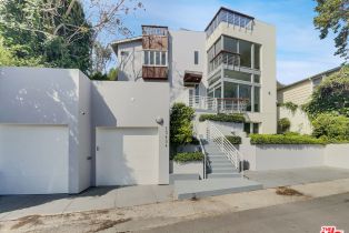 Single Family Residence, 13424   Contour Dr, Sherman Oaks, CA  Sherman Oaks, CA 91423