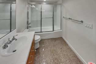 Single Family Residence, 13424 Contour dr, Sherman Oaks, CA 91423 - 33