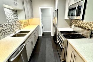 Condominium, 50 Elm ave, Long Beach, CA 90802 - 39