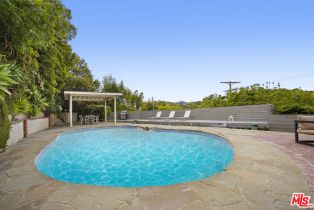 Single Family Residence, 15224 Encanto dr, Sherman Oaks, CA 91403 - 3