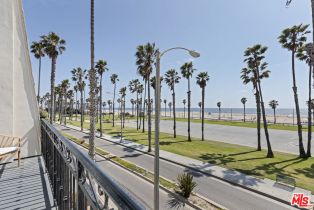 Condominium, 118 Wadsworth ave, Santa Monica, CA 90405 - 16
